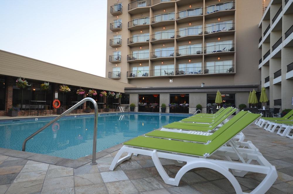 Coast Capri Hotel Kelowna Zewnętrze zdjęcie