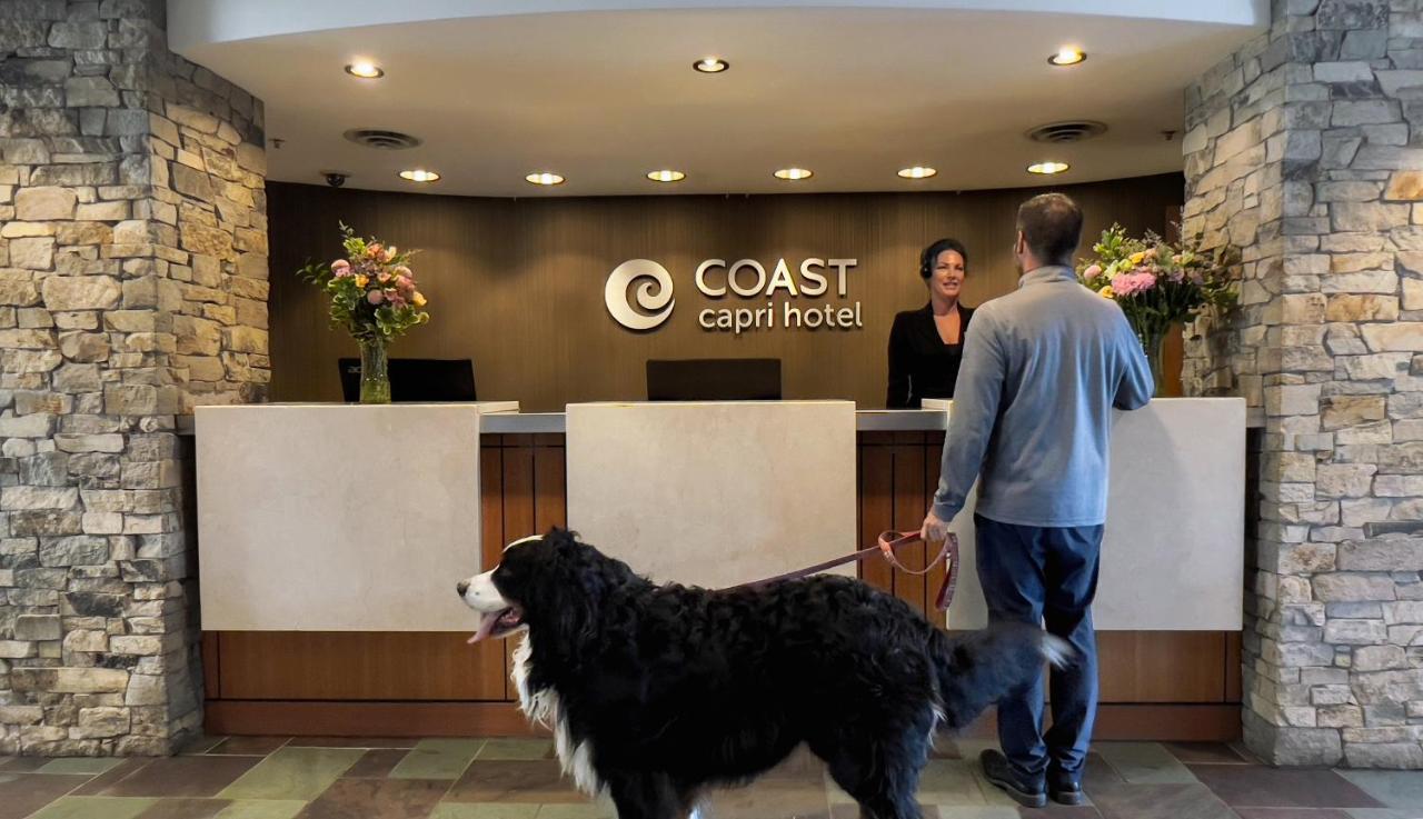 Coast Capri Hotel Kelowna Zewnętrze zdjęcie