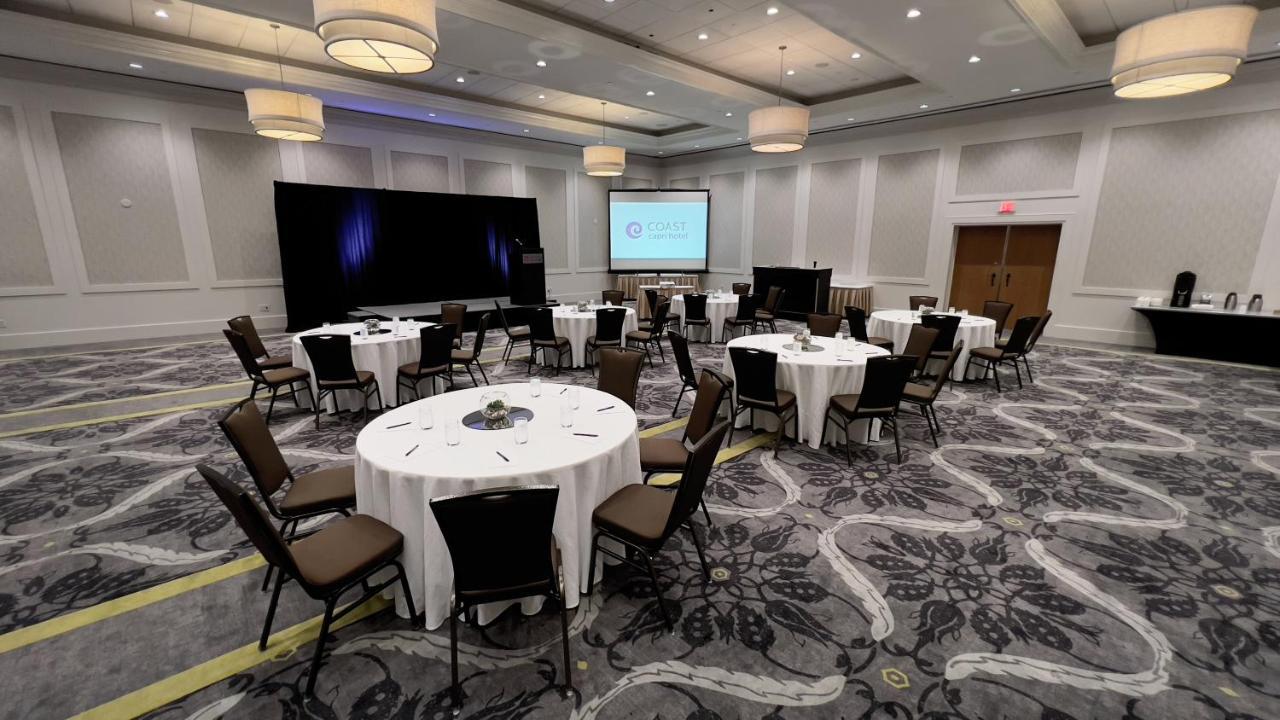 Coast Capri Hotel Kelowna Zewnętrze zdjęcie